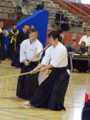 塩川杯日本古武道大会における杖道競技